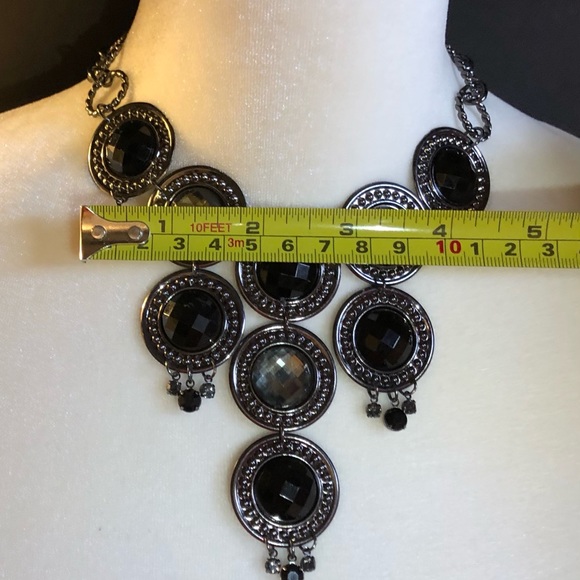 Black Sparkly Statement Necklace NWOT - Picture 2 of 12